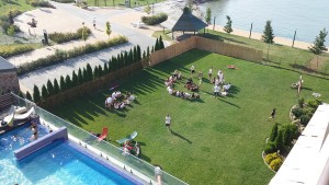 060120_balatonhotel_udvar.jpg