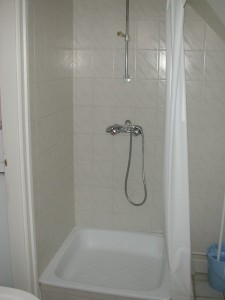 080056_a3.jpg