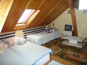 120252_szoba1.jpg