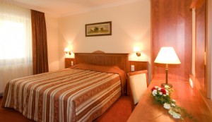 170017_tornacoshotel.jpg