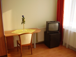210148p1.jpg