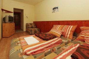 301328_szoba.jpg