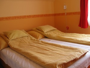 303319_hovirag_szoba.jpg