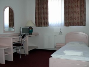 307154_hotel_szoba.jpg