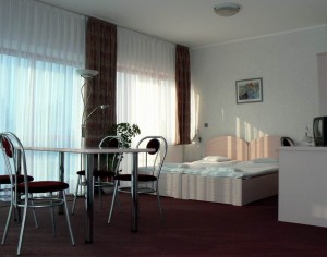 307154_hotel_szoba1.jpg