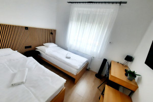 308366_szoba1.jpg