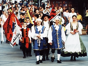 308596e.jpg