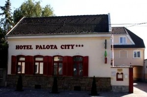 311820_hotelpalota.jpg