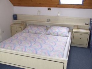 313016_czanek_szoba.jpg